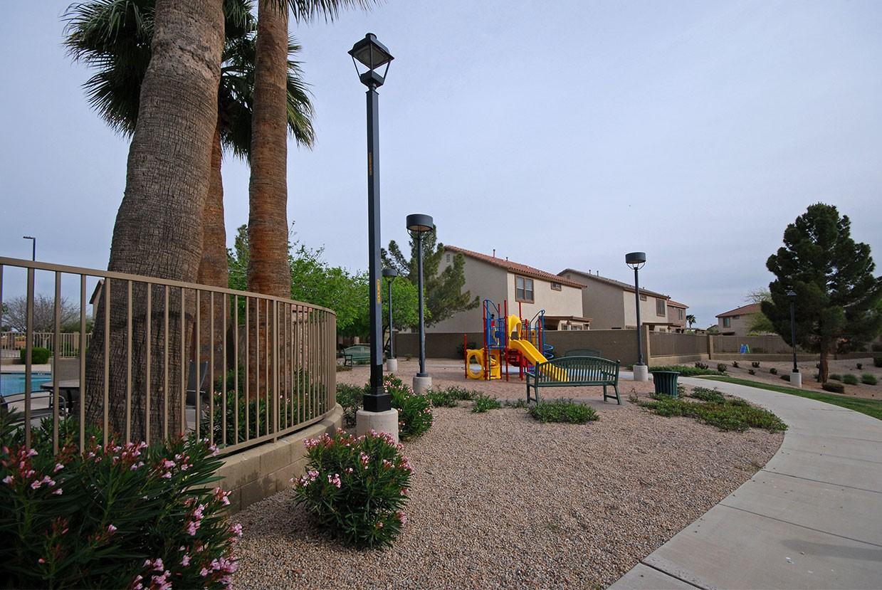 2010 S Falcon Dr - Photo 6 of 18