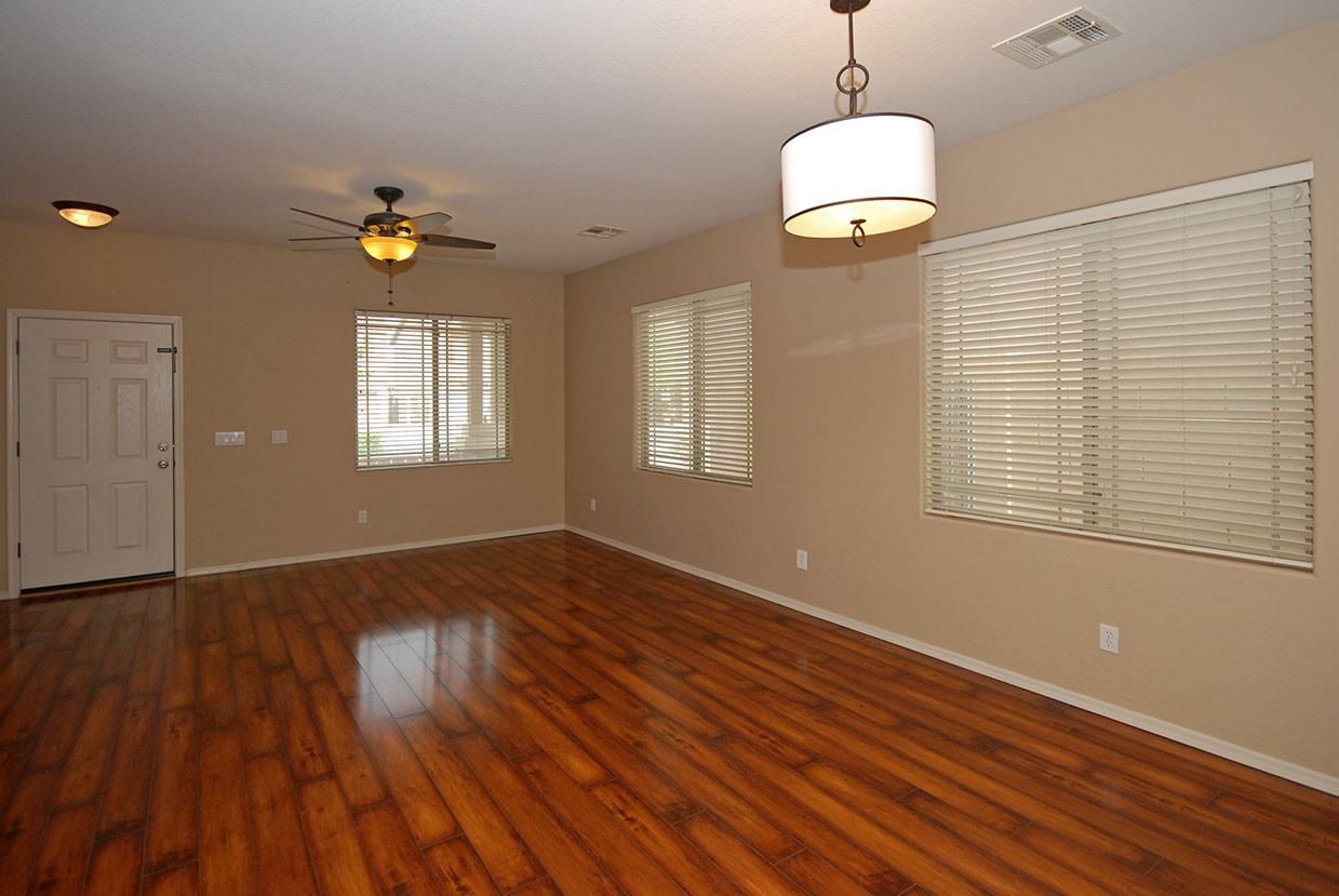 2010 S Falcon Dr - Photo 7 of 18