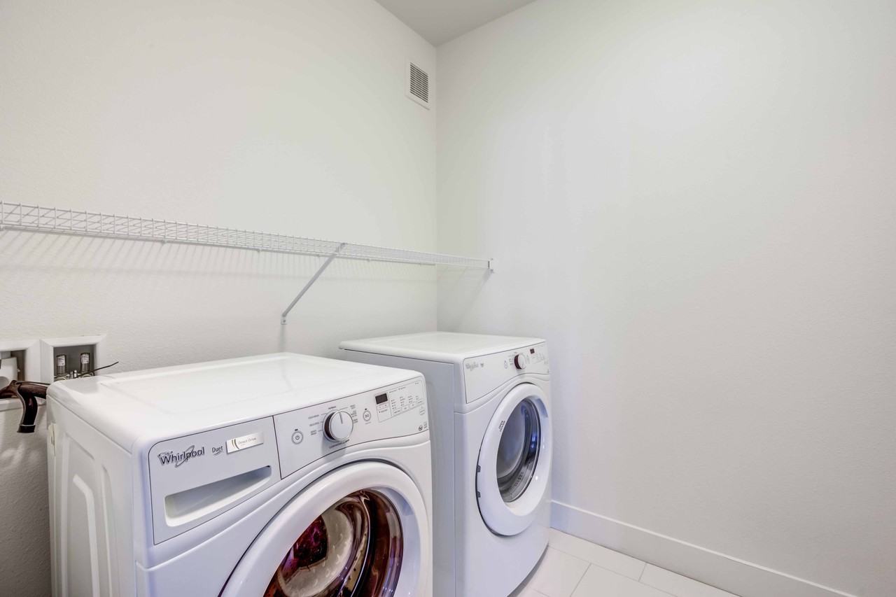 Dream Apartments - Photo 6 of 20