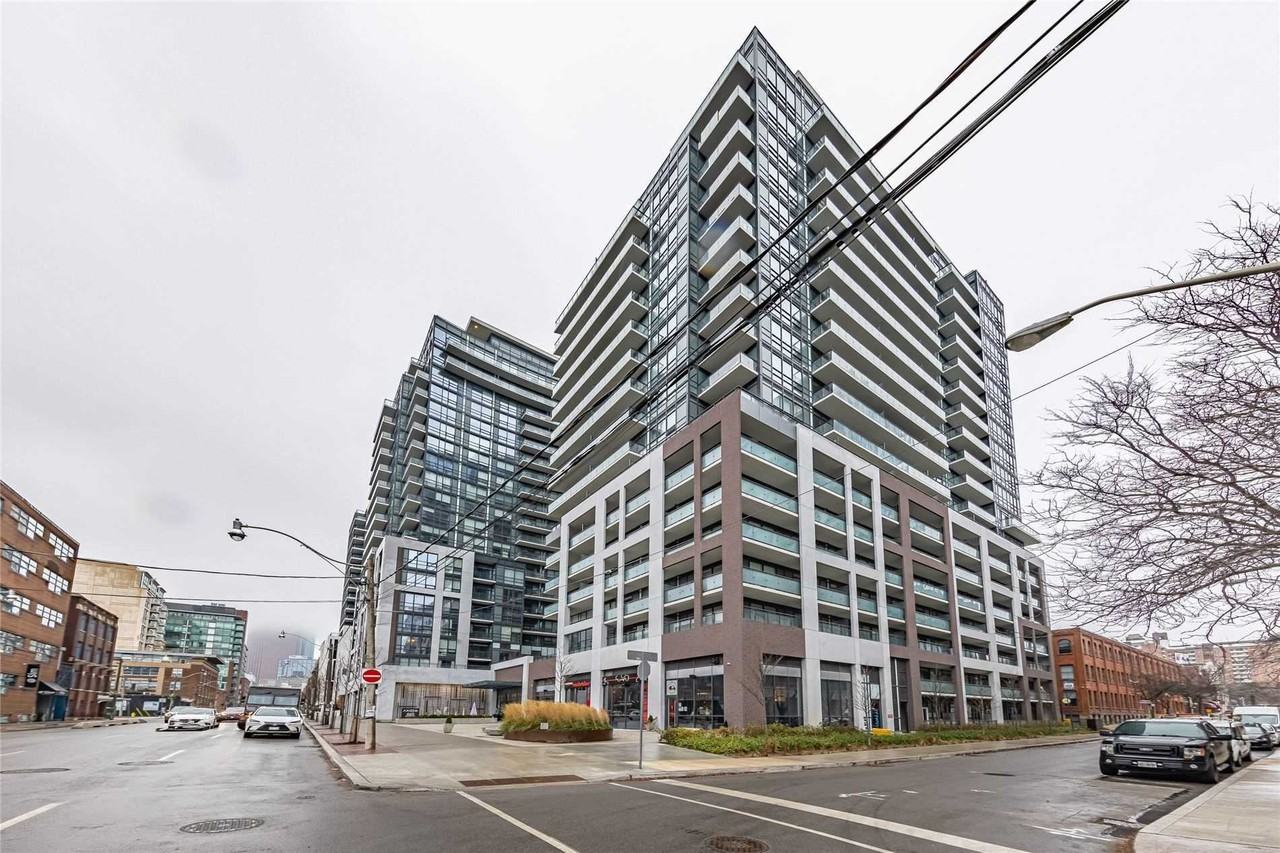 460 Adelaide Street East #1906