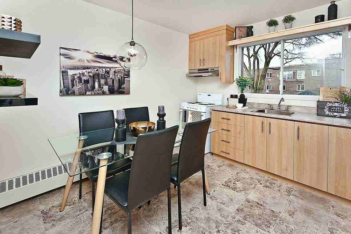 Place Belmont Bas - Photo 2 of 19