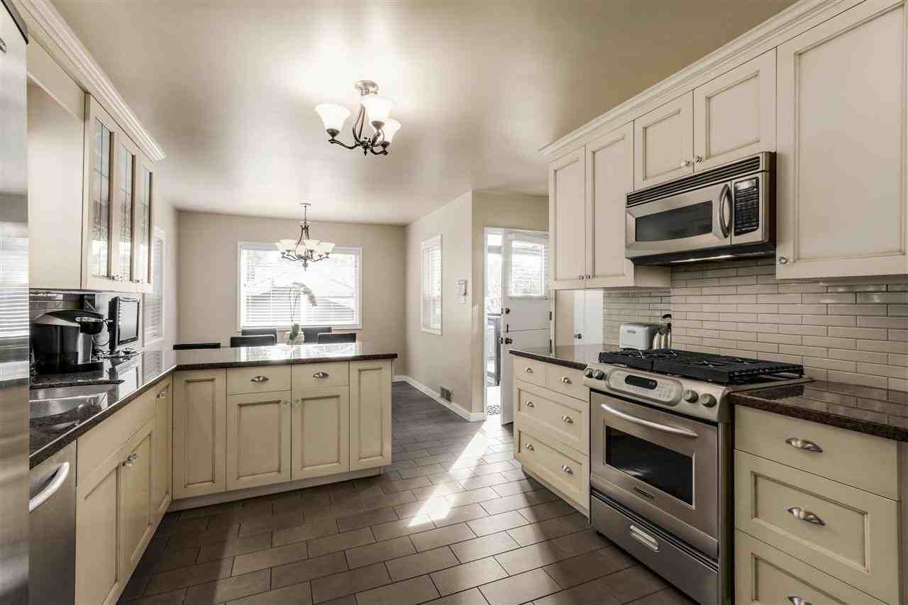 2194 West 49th Avenue - Photo 5 of 18