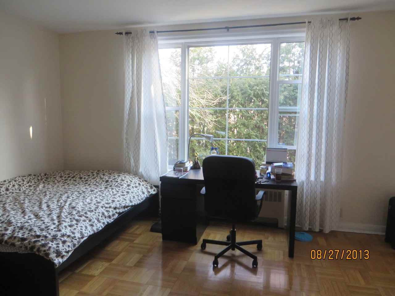 Old Mill Subwy & Bloor Street West - Photo 6 of 19