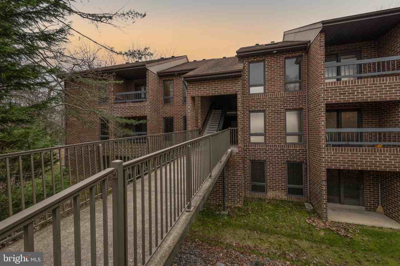 23239 23239 Rosewood Court A4, California, MD 20619 2 Bedroom
