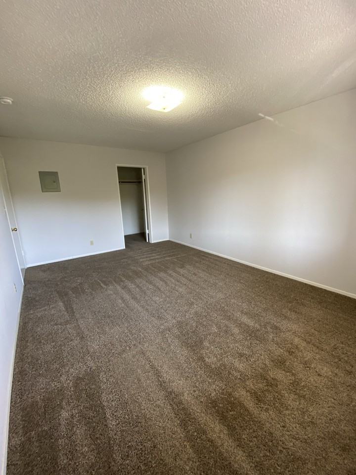 Wyngate Apartments - Photo 3 of 7