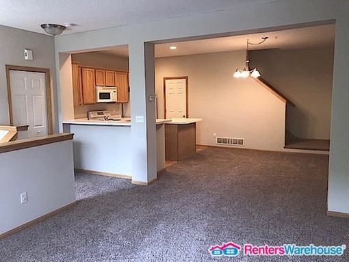 13874 52nd Ave N - Photo 3 of 10