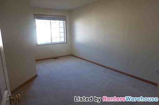 13874 52nd Ave N - Photo 5 of 10