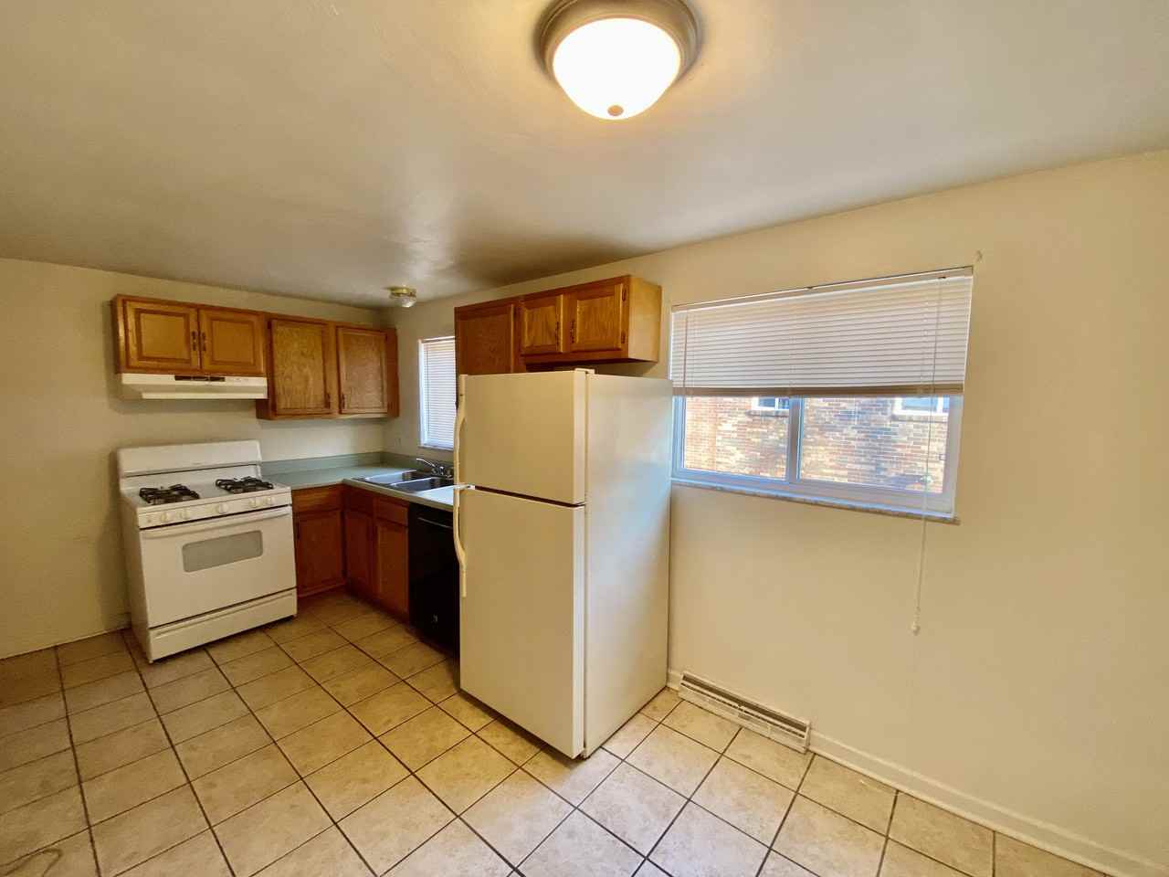 426 Brierly Lane - Photo 3 of 10