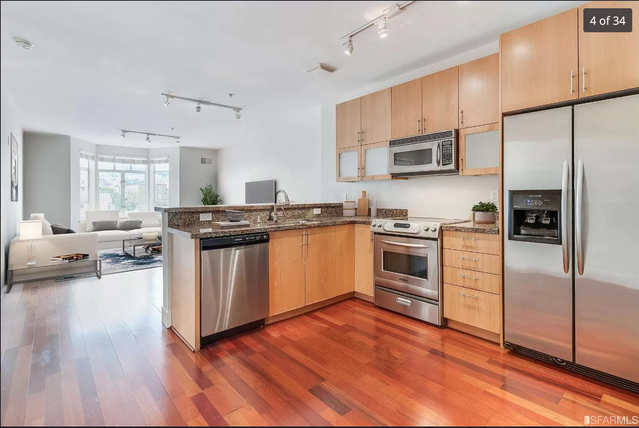 1587 Mission Street ##501 - Photo 3 of 31