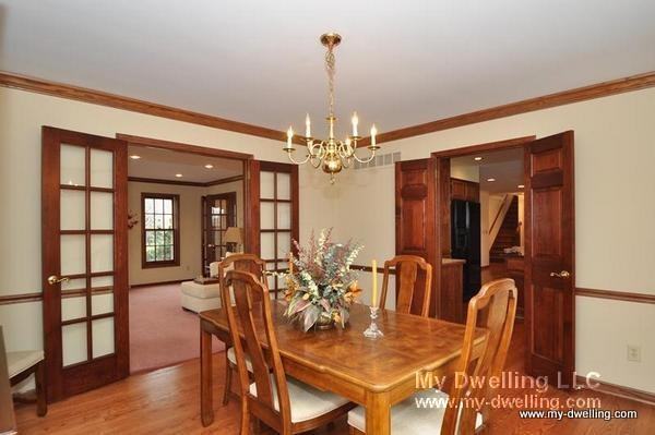 2375 Buckingham Pl - Photo 2 of 25