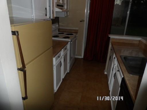 211 Panama Rd W - Photo 3 of 5