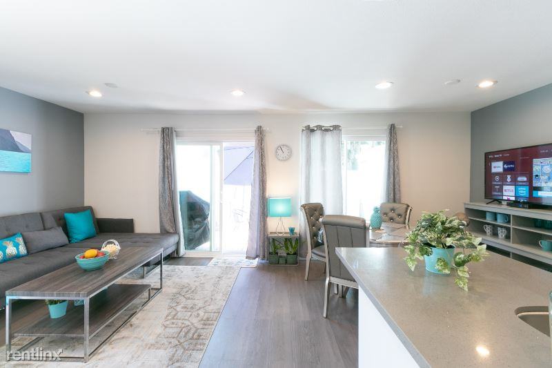 23768 N Shore Ln - Photo 2 of 47