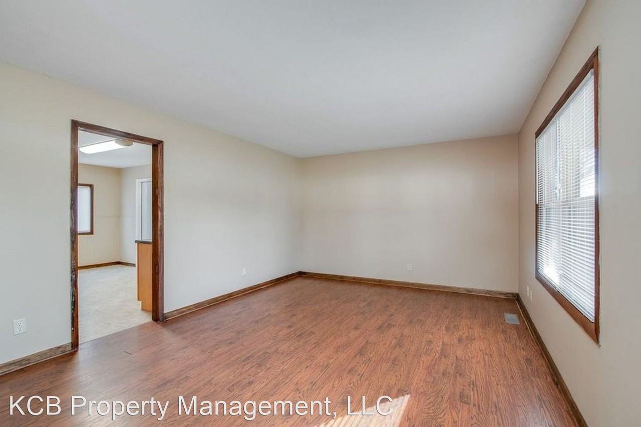 1306 Peace Pipe Dr - Photo 2 of 11