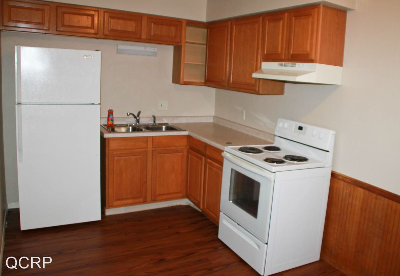 4307 Cheyenne Ave - Photo 3 of 9