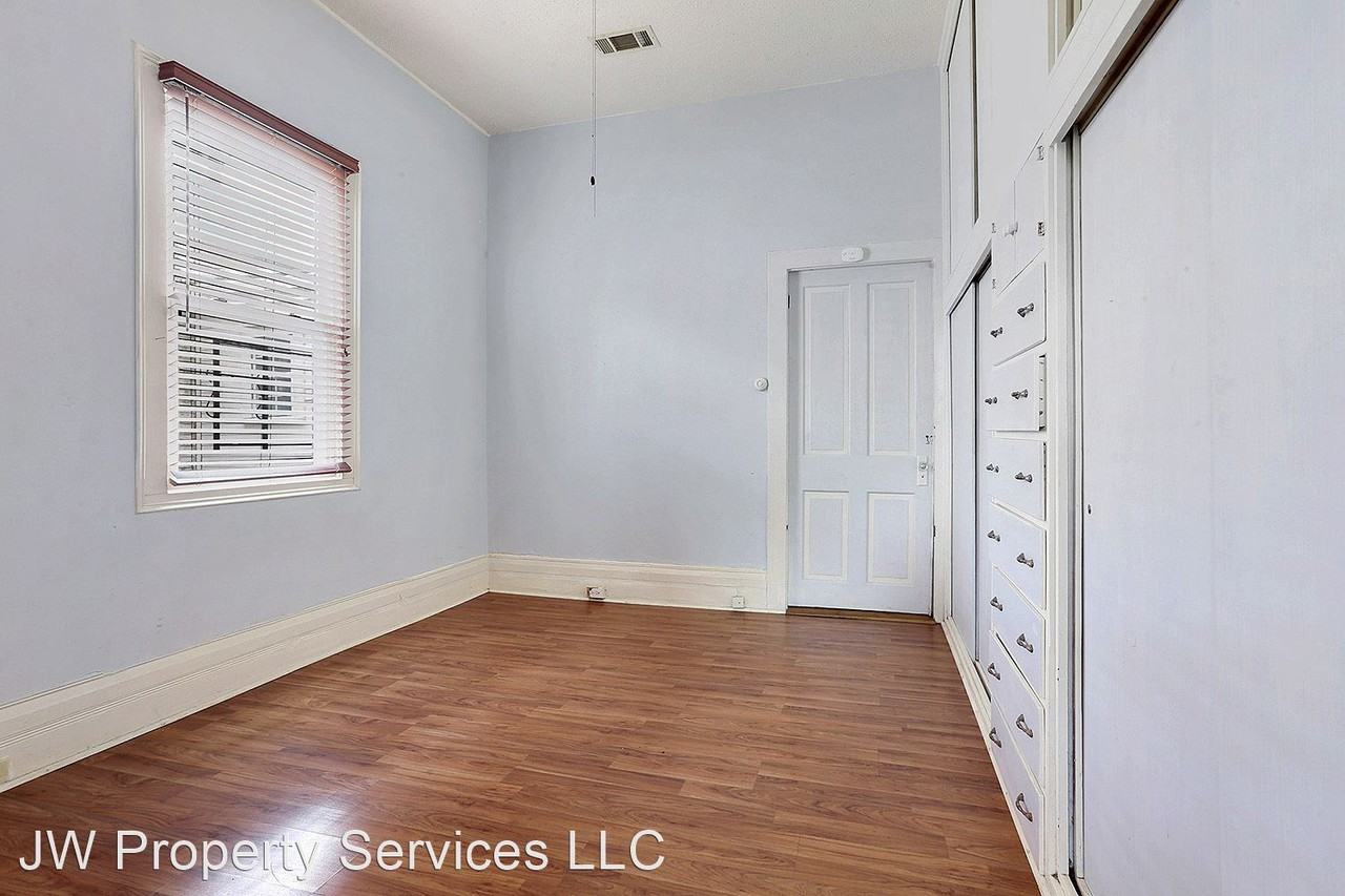 8433-8435 Willow Street - Photo 2 of 6