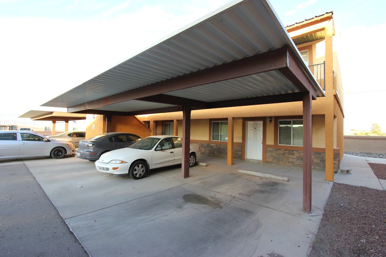 897 S 4Th Ave - Photo 2 of 34