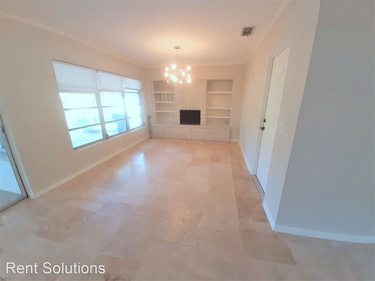 1010 Bay Breeze Ter - Photo 3 of 18