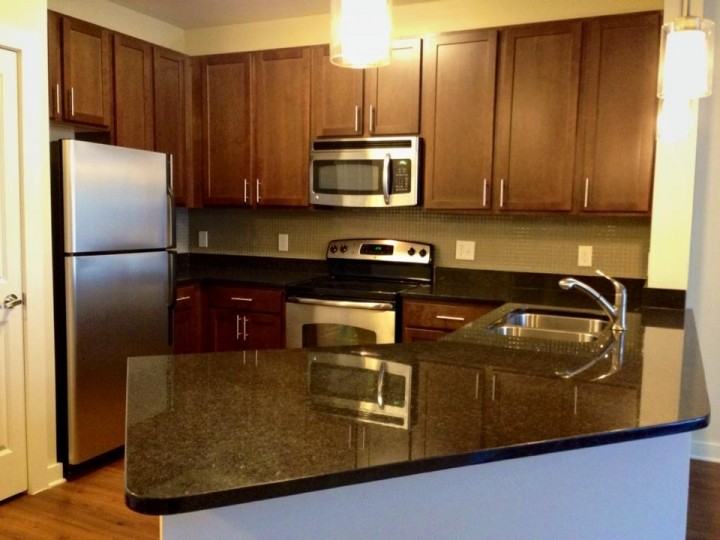 1055 Pine Street - Photo 2 of 22