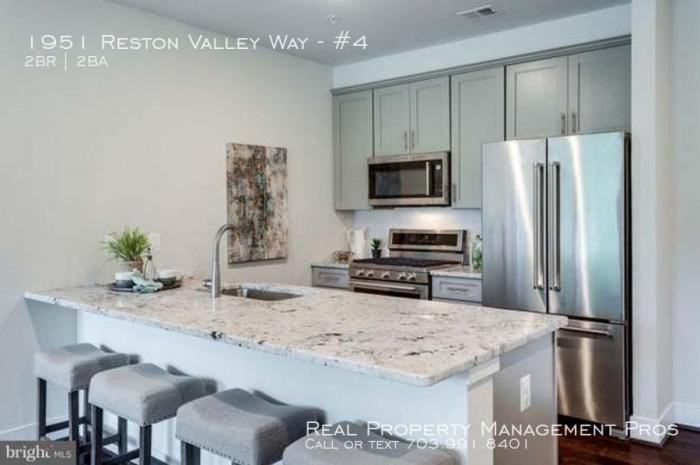 1951 Reston Valley Way - Photo 2 of 21