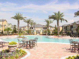 Mirabella Apartments 10075 Gate Pkwy N, Jacksonville, FL 32246 Zumper