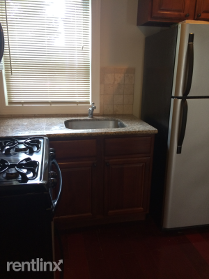 1402 Willington Street - Photo 3 of 7
