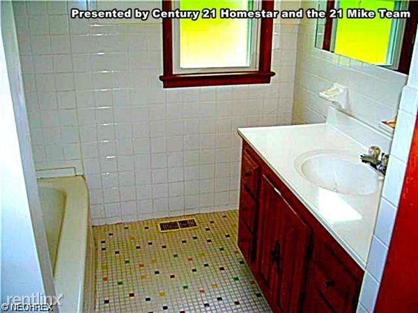 6383 Highland Rd - Photo 2 of 9