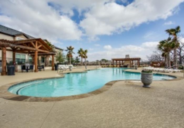 10501 Lakeline Mall Dr