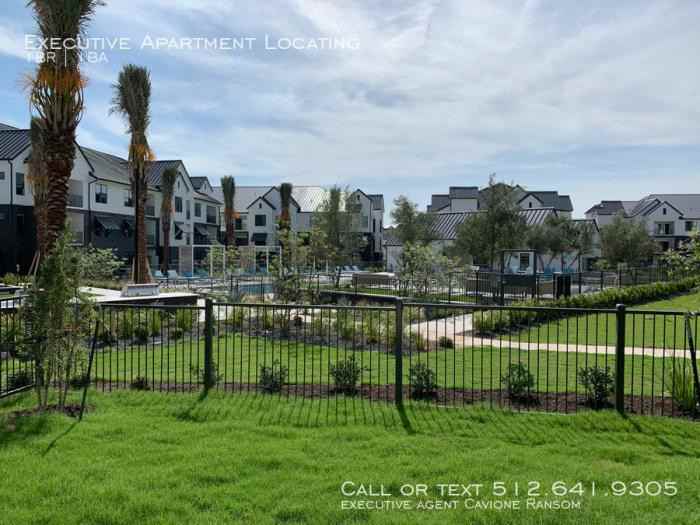 14199 N IH 35 Pflugerville - Photo 2 of 11