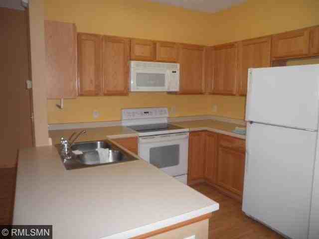 3535 Abercrombie Ln - Photo 2 of 7