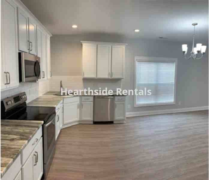 3932 Pensacola Dr - Photo 3 of 19