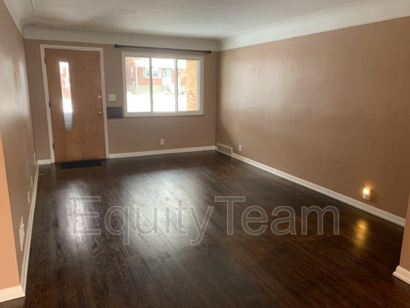 1251 Thurnridge Dr - Photo 2 of 15