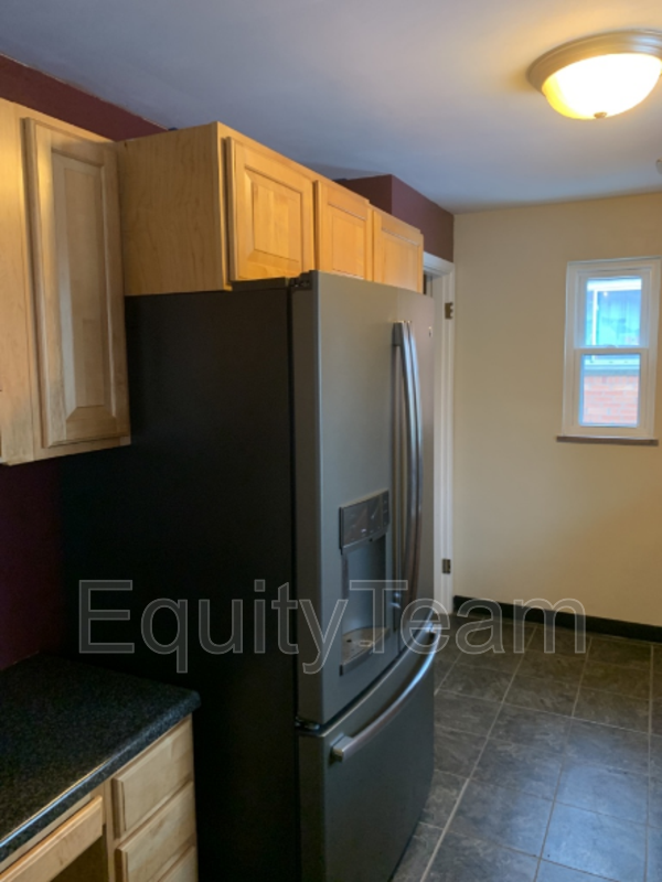 1251 Thurnridge Dr - Photo 3 of 15