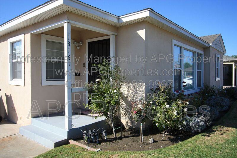 13161 Coleman Pl - Photo 3 of 22