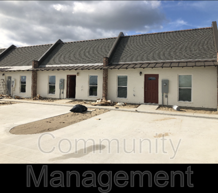 106 Gold Dr - Photo 2 of 10