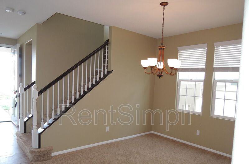 45830 Daviana Way - Photo 3 of 47