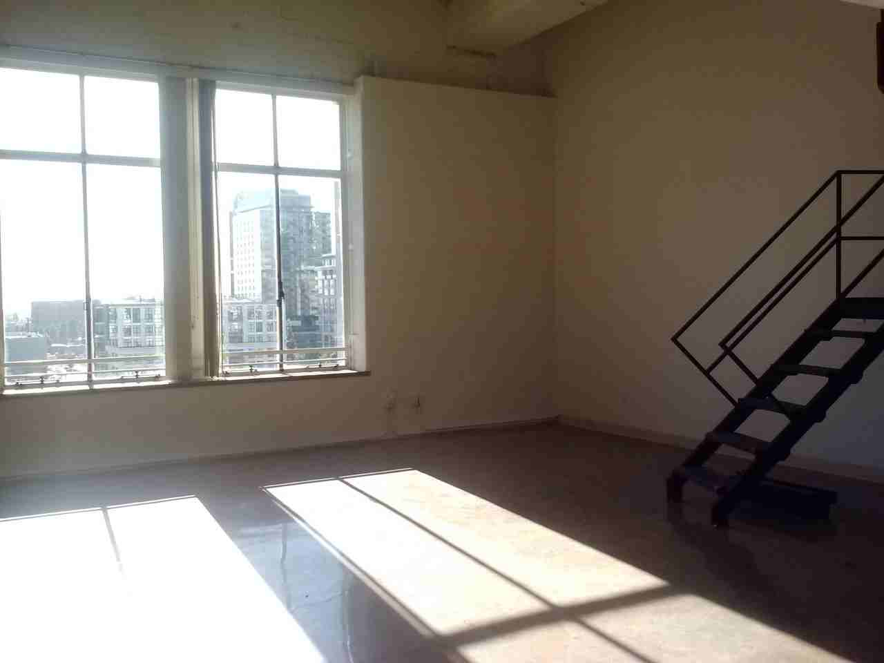 The Reserve Lofts - Photo 3 of 19