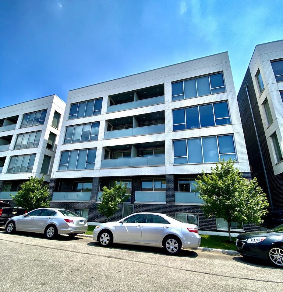 2343 N. Seeley Apartments 2343 North Seeley Avenue 2D, Chicago, IL
