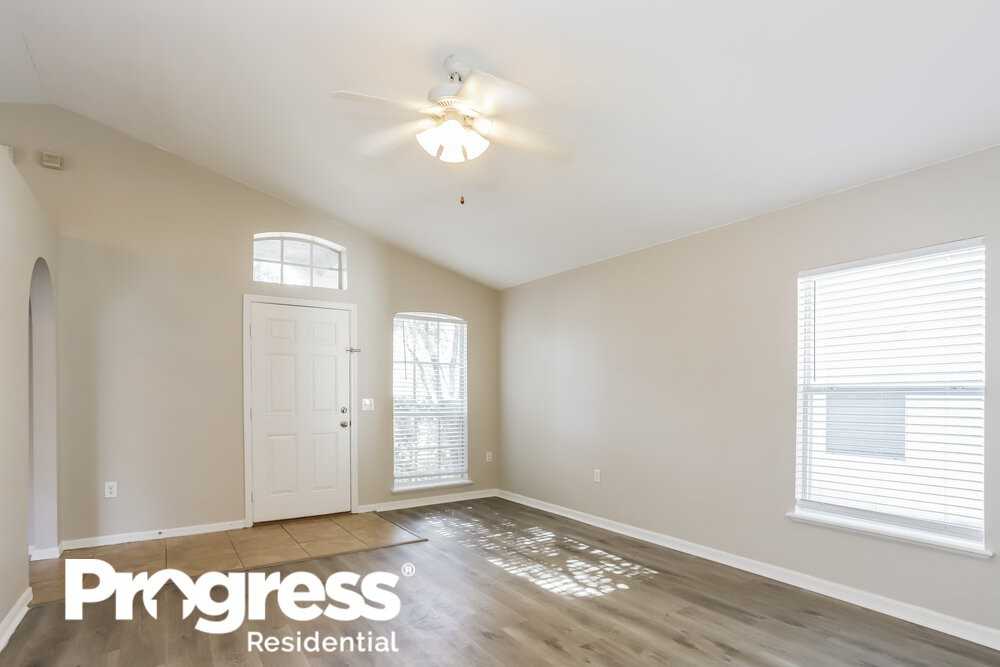 17031 Ongar Ct - Photo 3 of 16