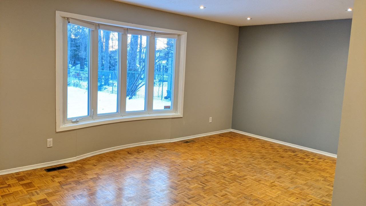 65 Valewood Crescent - Photo 2 of 17