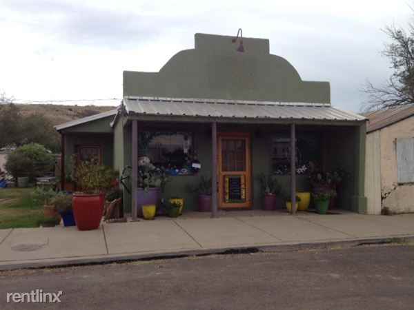 110 W Murphy St - Photo 2 of 2