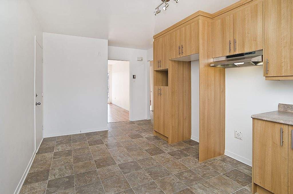 Le Charleroi - Photo 2 of 15