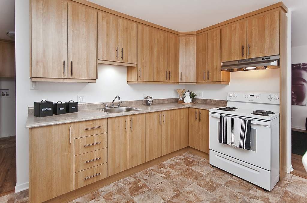 Place Kennedy - Photo 3 of 20