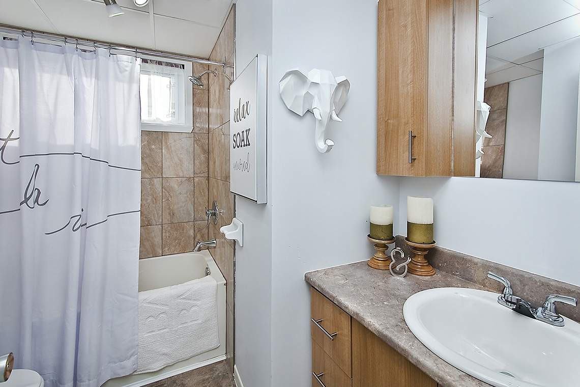 Place Vanier - Photo 3 of 13