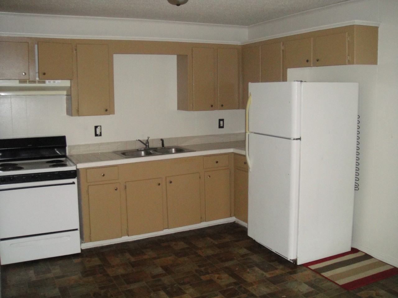 150 Eastover Dr - Photo 2 of 5