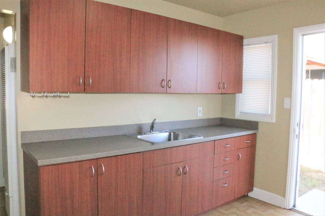 1508 San Mateo St - Photo 2 of 14