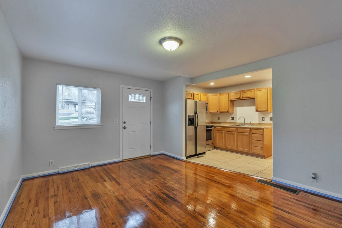 1264 Osceola St - Photo 3 of 17