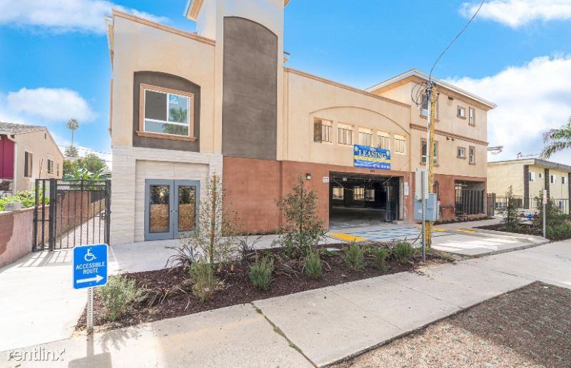 1522 Lomita Blvd - Photo 2 of 14