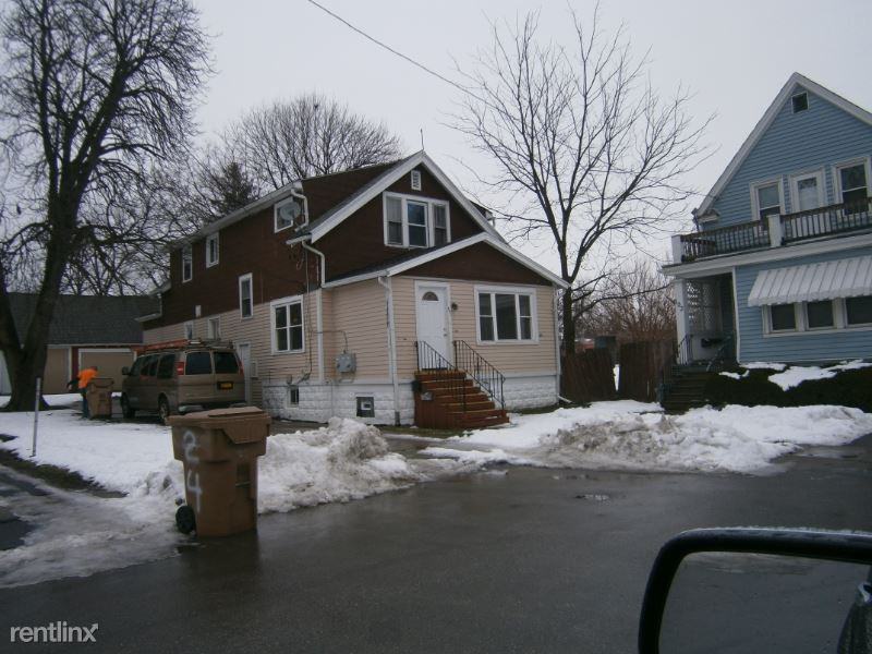 30 30 Atwood Pl 1 - Photo 2 of 2