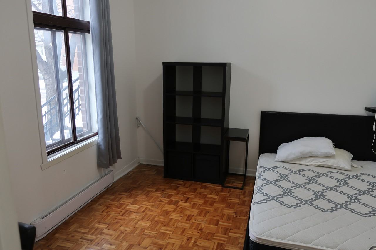 5222 Rue Rivard - Photo 2 of 11