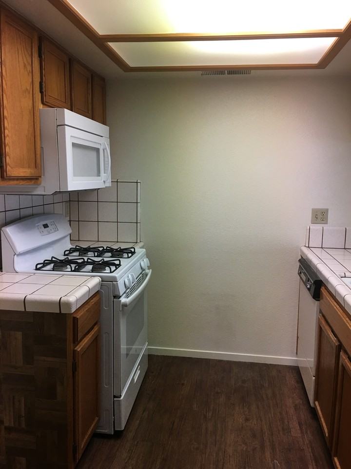 4316 West Douglas Avenue - Photo 2 of 7